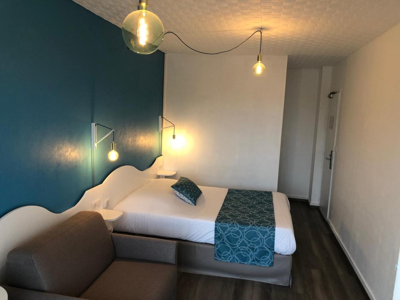 Hotel La Cote Oceane- 250 M Plage 생장드몽 외부 사진